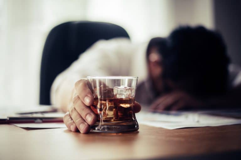 Thumbnail photo of 5 Ways Binge Drinking Became The Norm